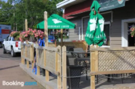 Stonehouse Motel and Restaurant