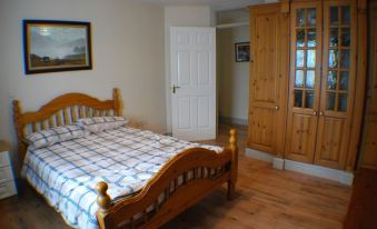 Cosy 2-Bed Cottage in Sligo
