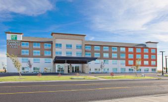 Holiday Inn Express & Suites Moses Lake