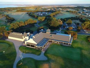 13th Beach Golf Lodges