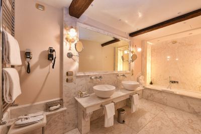 スイート ホテル モナコ&グランド キャナルの写真