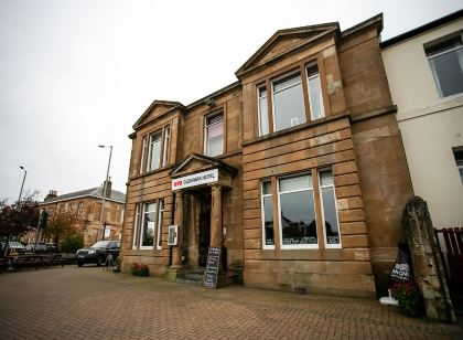 OYO Glenpark Hotel, Ayr Central