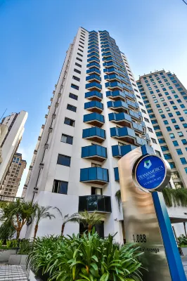 Roomo Itaim Bibi Residencial Отели в г. Итайм-Биби