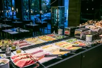 皮特勞恩帝國大酒店 - 早餐