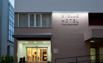 Stelle Hotel the Businest