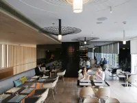 Modena by Fraser Bangkok Hoteles cerca de Estación de MRT - Khlong Toei