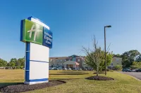 Holiday Inn Express & Suites Swansea