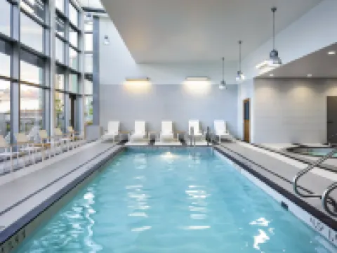 エレメント バンクーバー メトロタウン バーナビーのホテル