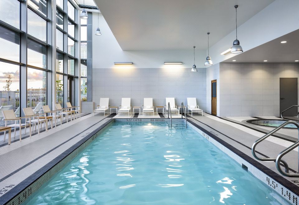 엘리먼트 밴쿠버 메트로타운의 현대적인 외부 전경