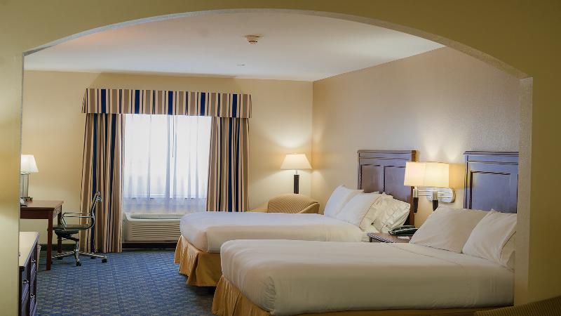 Holiday Inn Express Hotel & Suites Pampa, an Ihg Hotel