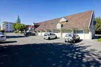 Campanile Geneve - Aeroport/Palexpo - parking