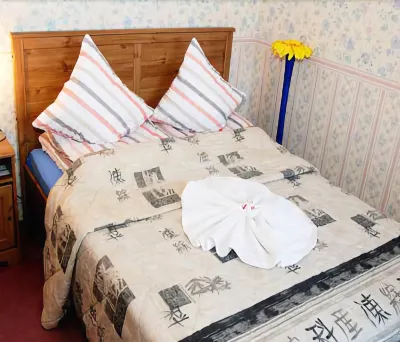 Guest House LT