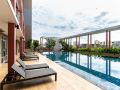 bangkok-infinity-pool-apartment