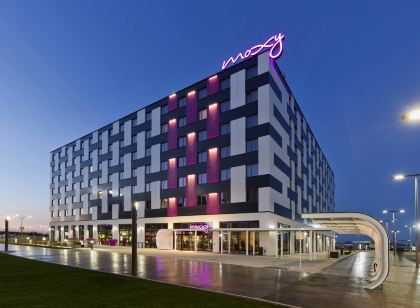 Moxy Vienna Airport