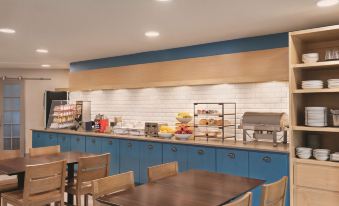 Country Inn & Suites by Radisson, Northfield, MN