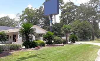 OYO Hotel DeRidder Hwy 171 North