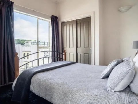 U Suites on Manners Hotels in 