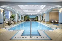 Fairmont Royal York Hotel - Pools