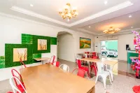 Pine Garden Hotel Hotels in Kuching
