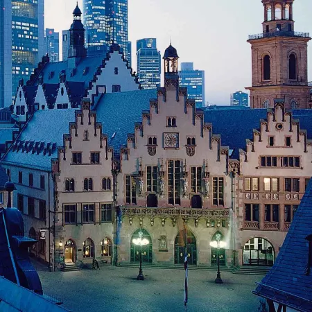 Mercure Residenz Frankfurt Messe Отели рядом с достопримечательностью «Боккенхайм»