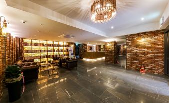 Cheongju Maryjane Hotel - Housity