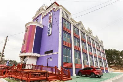 Taean (Mallipo) Sea Side Castle Hotels near Simnipo Beach