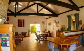 Suitetrails - Bouddha Villa