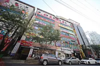 Changwon Jinhae Yongwon Freetel Hotels near Heyang Sengmul Theme Park