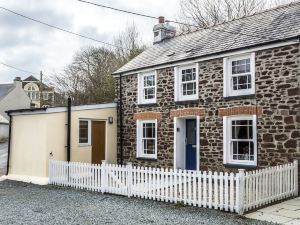 Chapel View - 2 Bedroom Cottage -