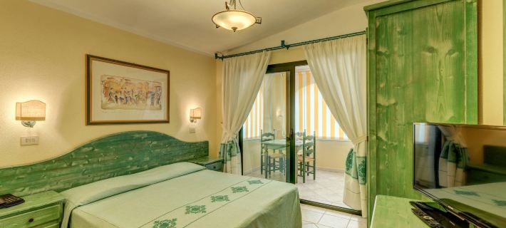 Cala Viola Hotels in Orosei