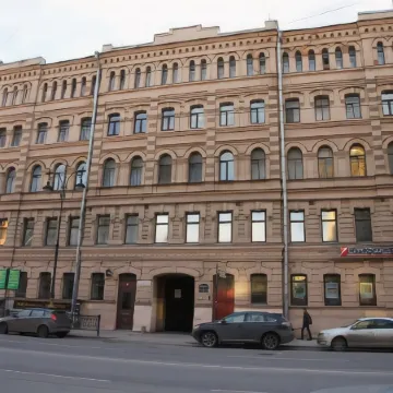 ЛиКи Лофт Отель Отели рядом с достопримечательностью «Тюрьма Кресты»