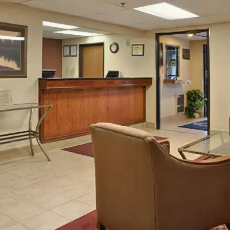 Super 8 by Wyndham Stamford/New York City Area