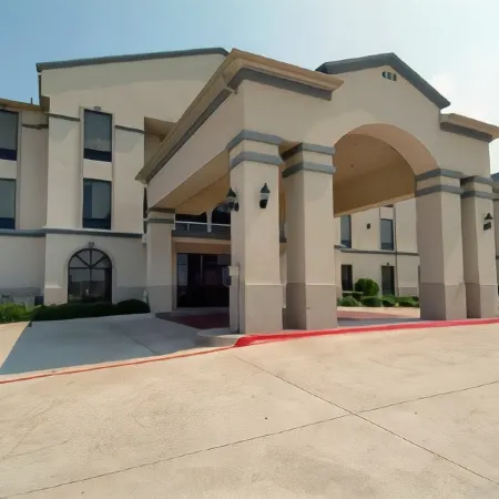 Best Western Plus McKinney Inn  Suites