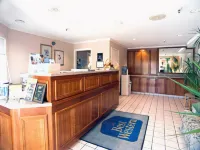 Best Western Plus Executive Suites Hotels in Woodside