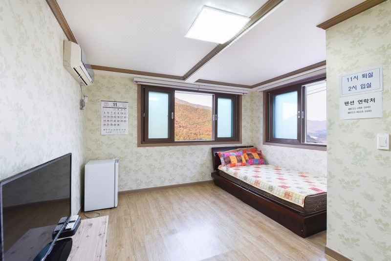Gokseong Train Village Hill Pension
