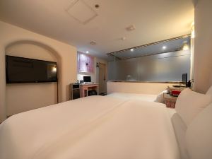 M Hotel Suwon