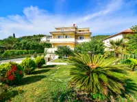 Lucija Hotel di 