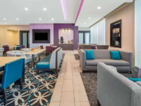 La Quinta Inn & Suites by Wyndham McAllen la Plaza Mall マッカレンのホテル