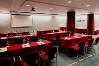 Sercotel Delfos Andorra Hotels in Les Escaldes