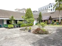 Hotel Martani Отели в г. Parit