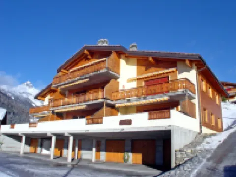 Caroubier 2 Hotels in Leytron