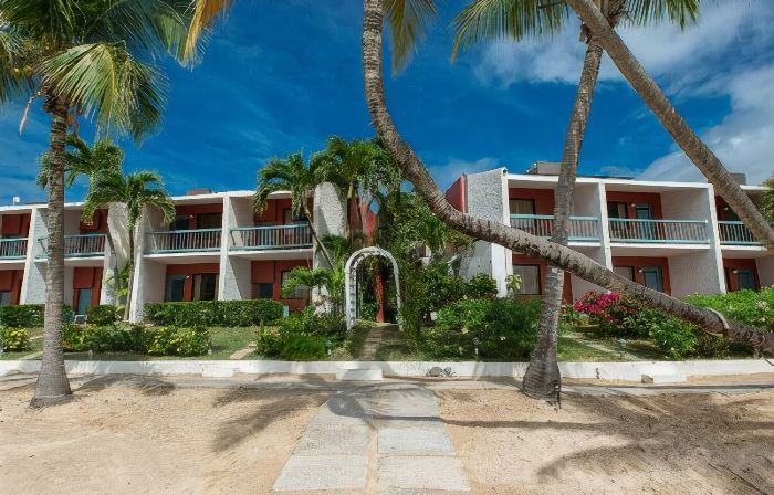 Bolongo Bay Beach Resort