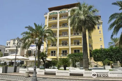 Grand Hotel Victoria Hotels in Taureana