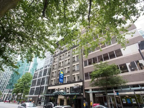 Days Inn by Wyndham Vancouver Downtown