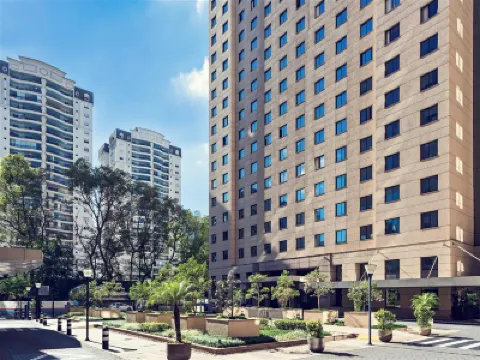 Days Inn by Wyndham Kansas City International Airport Hôtels à : Kansas City