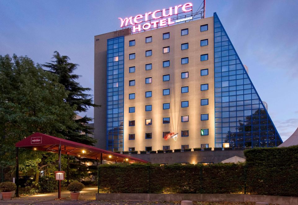 Mercure Paris Porte de Pantin-Pantin Updated 2023 Room Price-Reviews &  Deals | Trip.com