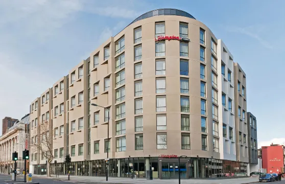 倫敦沃特盧希爾頓歡朋酒店