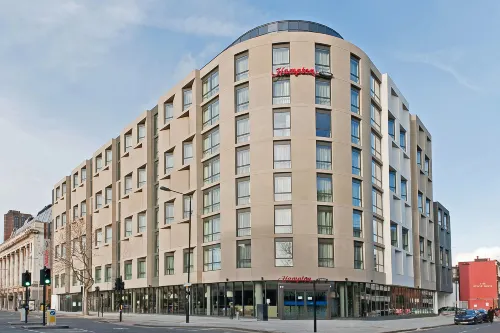 Hampton by Hilton London Waterloo 런던 호텔