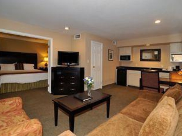 Best Western Plus Meridian Inn & Suites, Anaheim-Orange