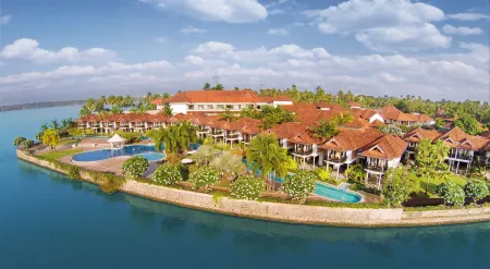 Ramada Resort Cochin Отели рядом со станцией Metro  Aluva Railway Station